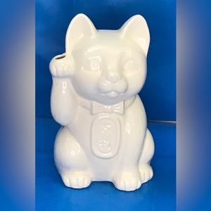 Made In Japan Lucky Cat Cup Ceramic / Porcelain White. 6.8 X 3.8 Inches.